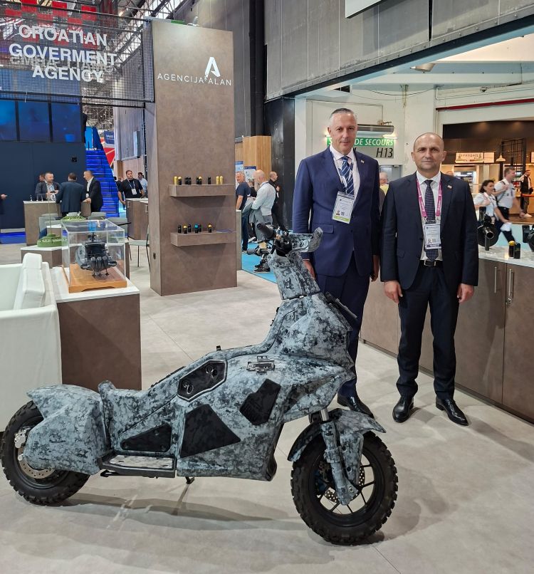eurosatory 4.jpg